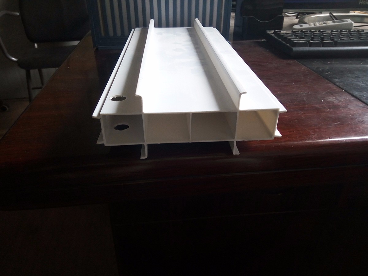 广西立面拉缝板 (1)150MM宽拉缝板